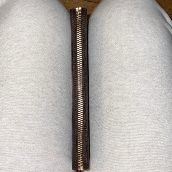 Louis Vuitton Clemence Wallet - Fuscia - 2021 (Like new condition) - Picture 5 of 7